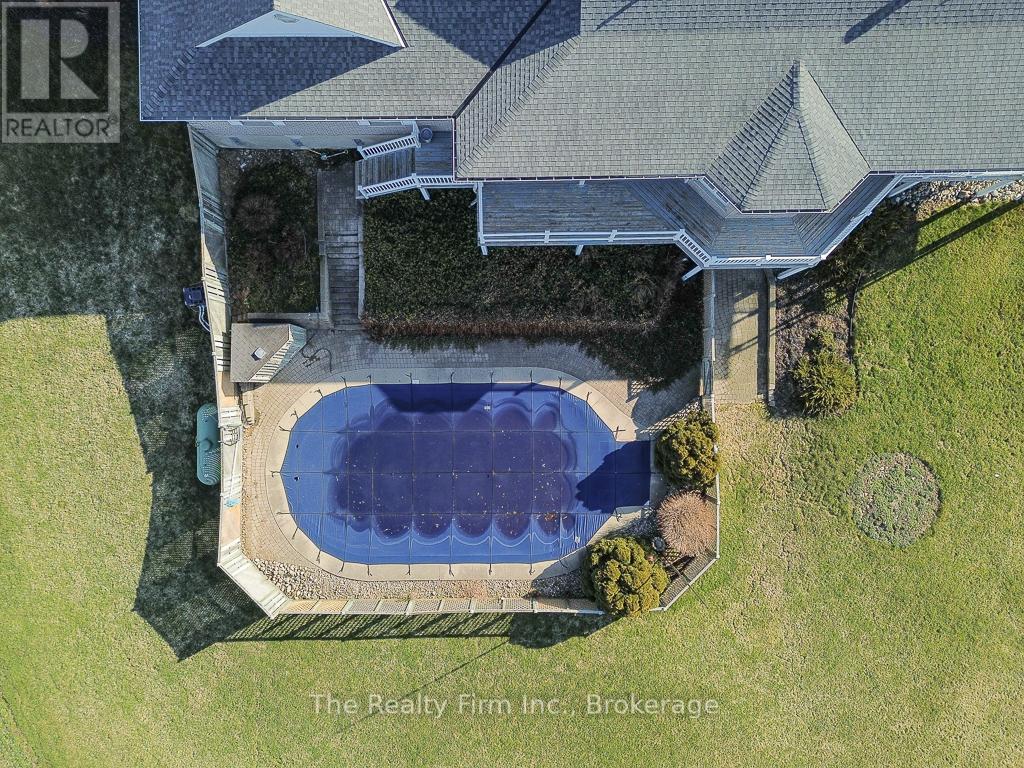 716173 18th Line Property Photo 39
