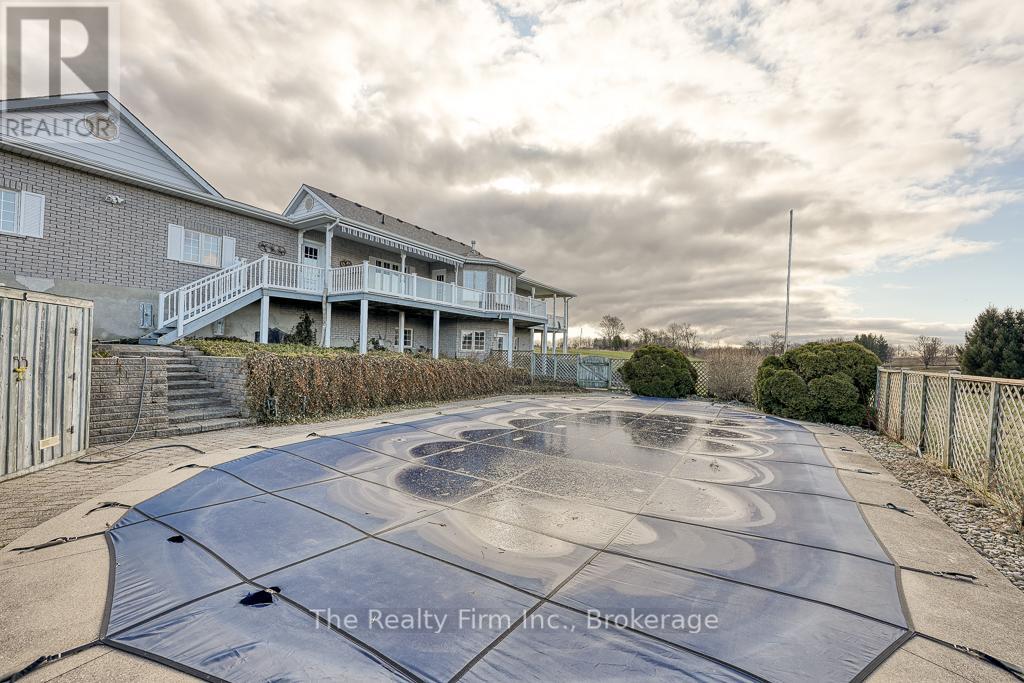 716173 18th Line Property Photo 44