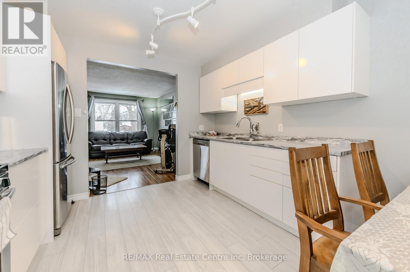 56 Fennell Street Property Photo 16