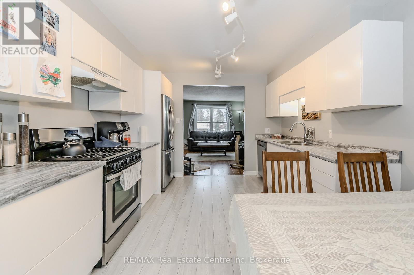 56 Fennell Street Property Photo 17