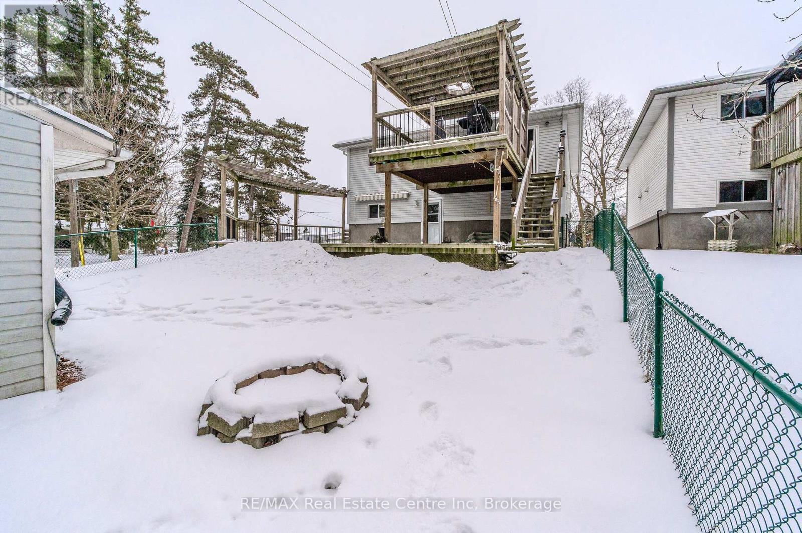 56 Fennell Street Property Photo 38