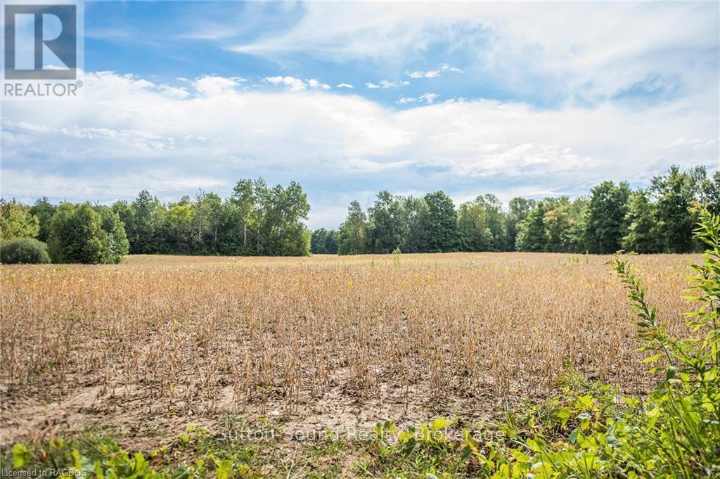 Pl11-12 10 Side Road Property Photo 11