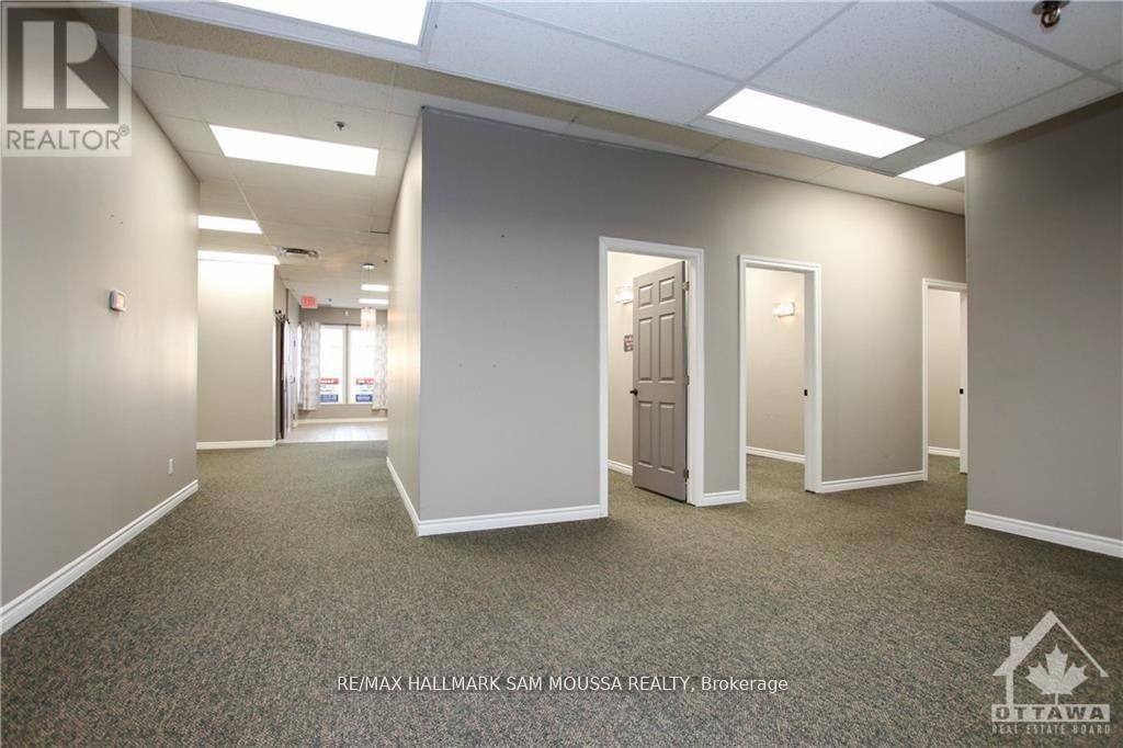 2602 - 2586 Innes Road Property Photo 2
