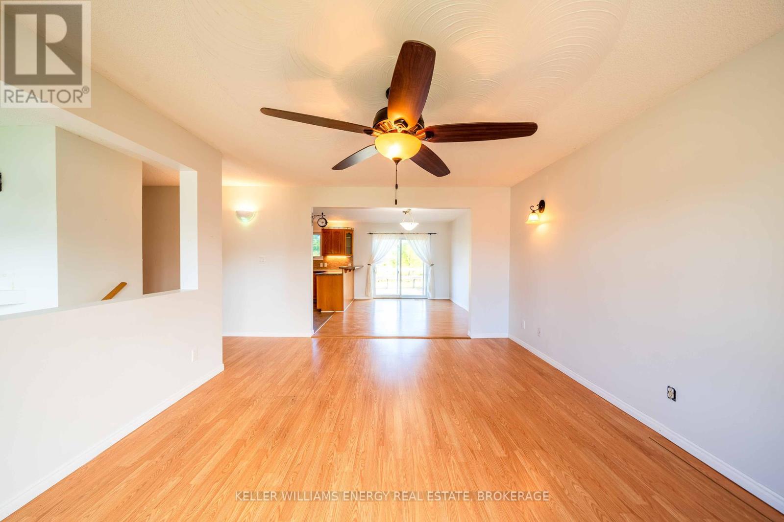 12699 Loyalist Parkway Property Photo 14
