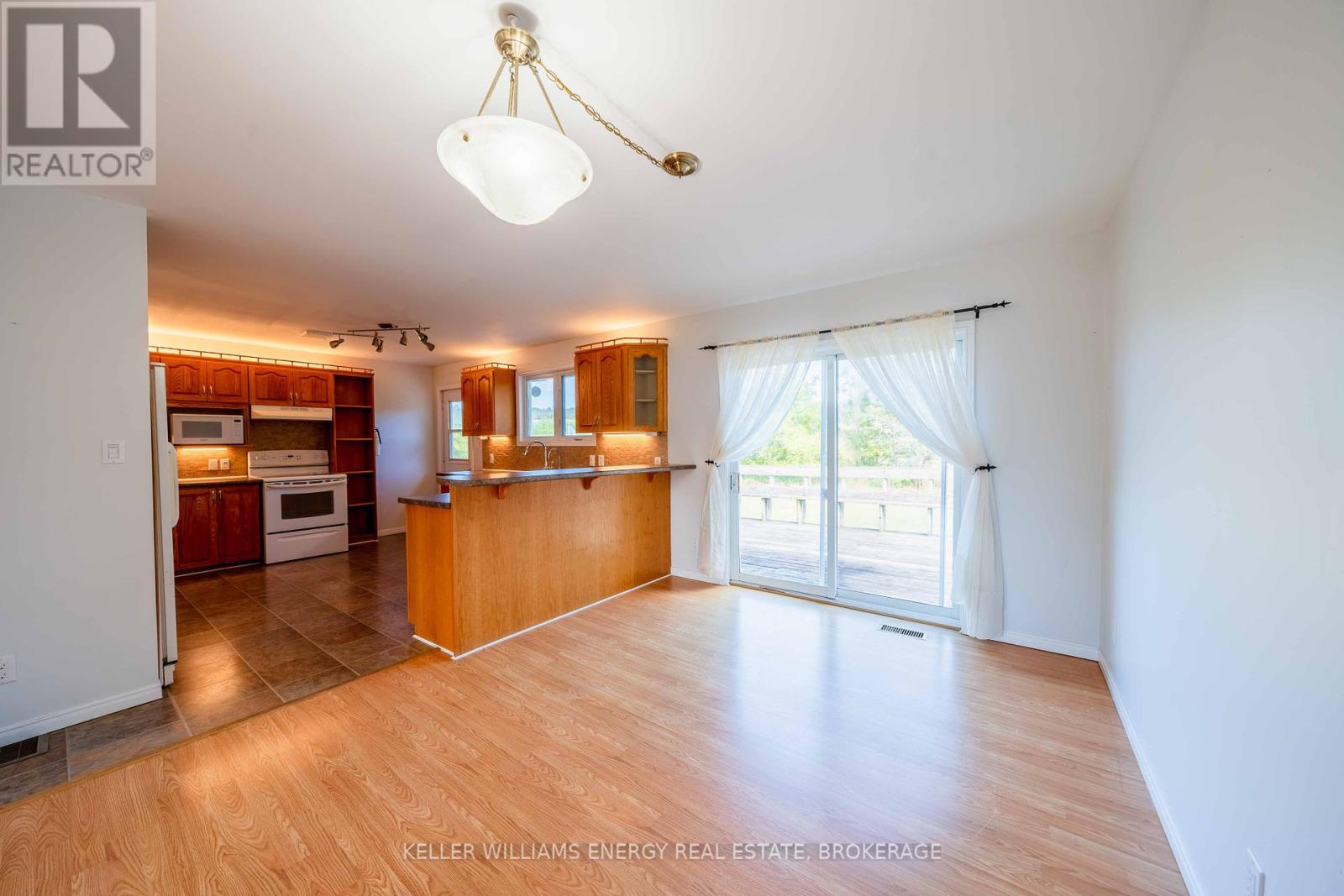 12699 Loyalist Parkway Property Photo 17