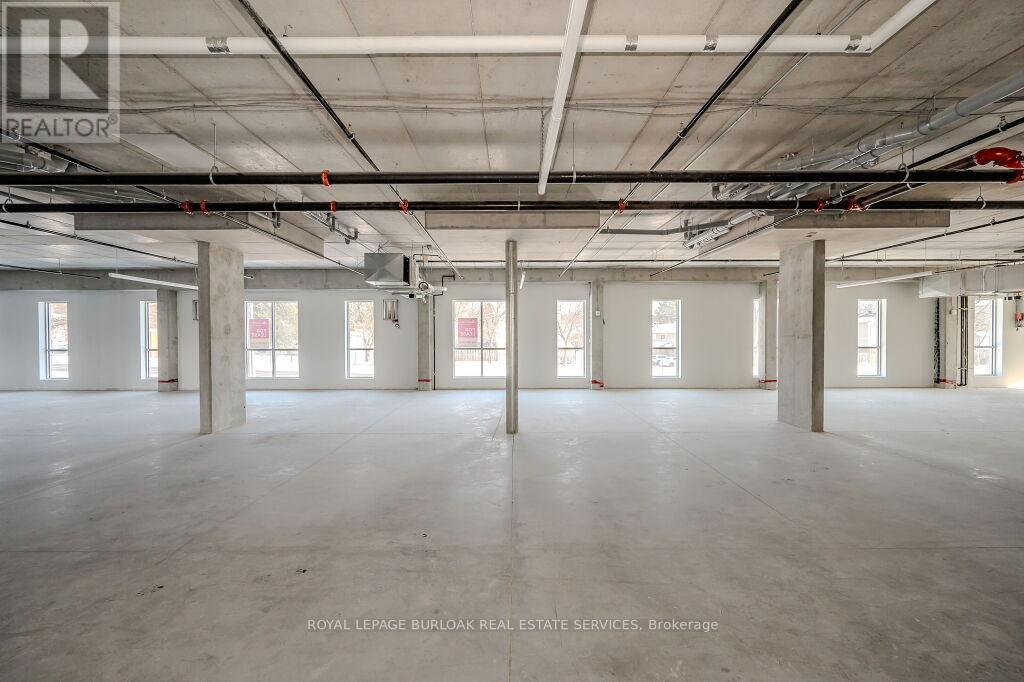 1 - 301 Westmount Road W Property Photo 15