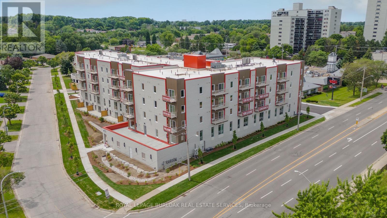 2 - 301 WESTMOUNT ROAD W Property Photo 1
