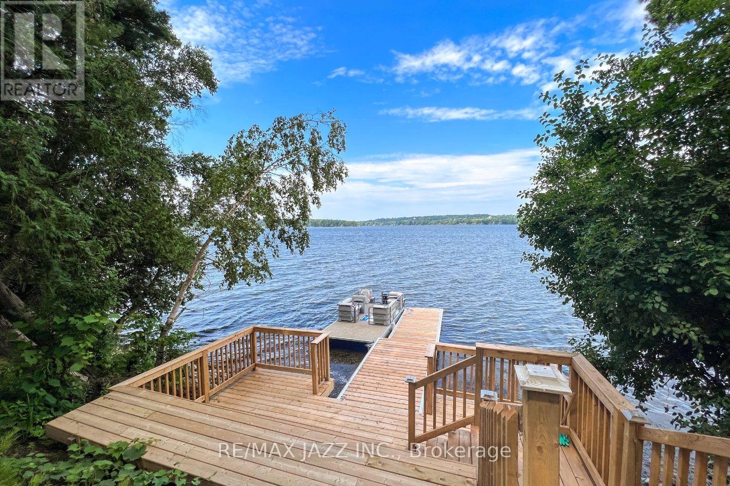 52 Cow Island Property Photo 3