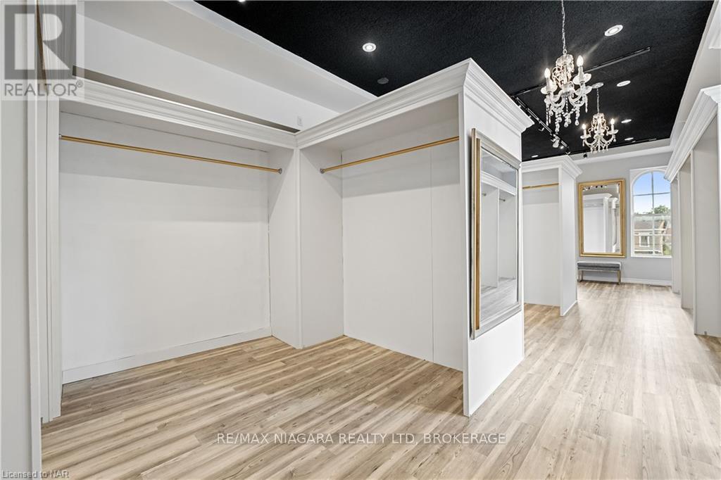 Upper - 15 Welland Avenue Property Photo 7