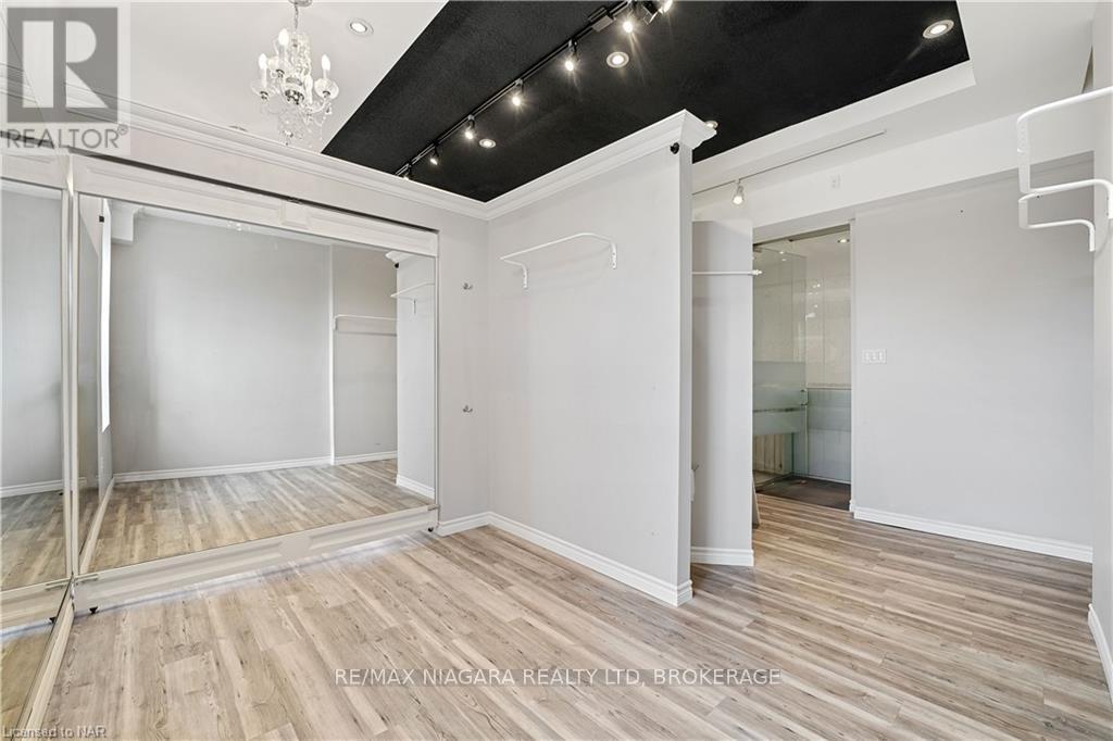 Upper - 15 Welland Avenue Property Photo 14