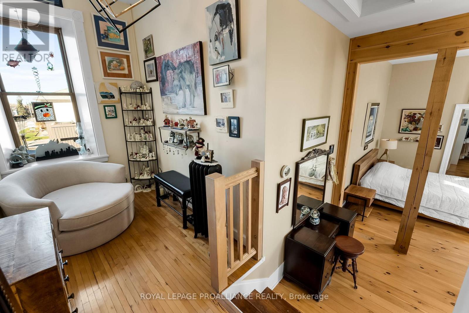 345 Victoria Street N Property Photo 22