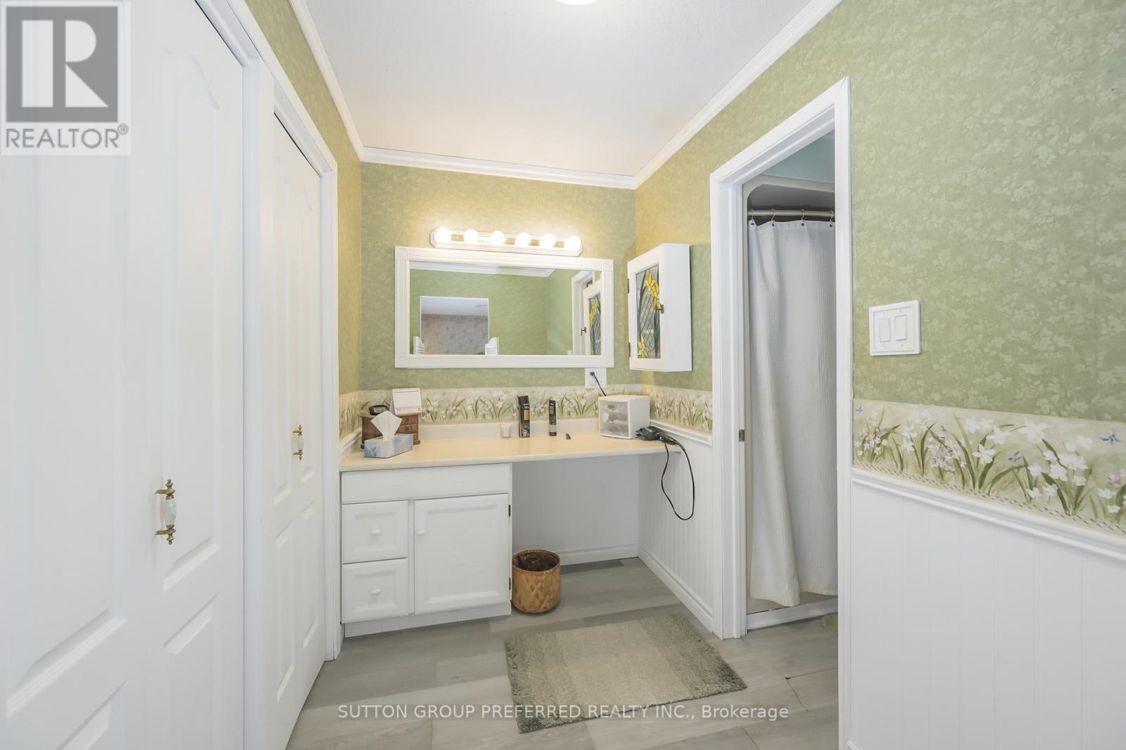 6186 Egremont Drive Property Photo 22