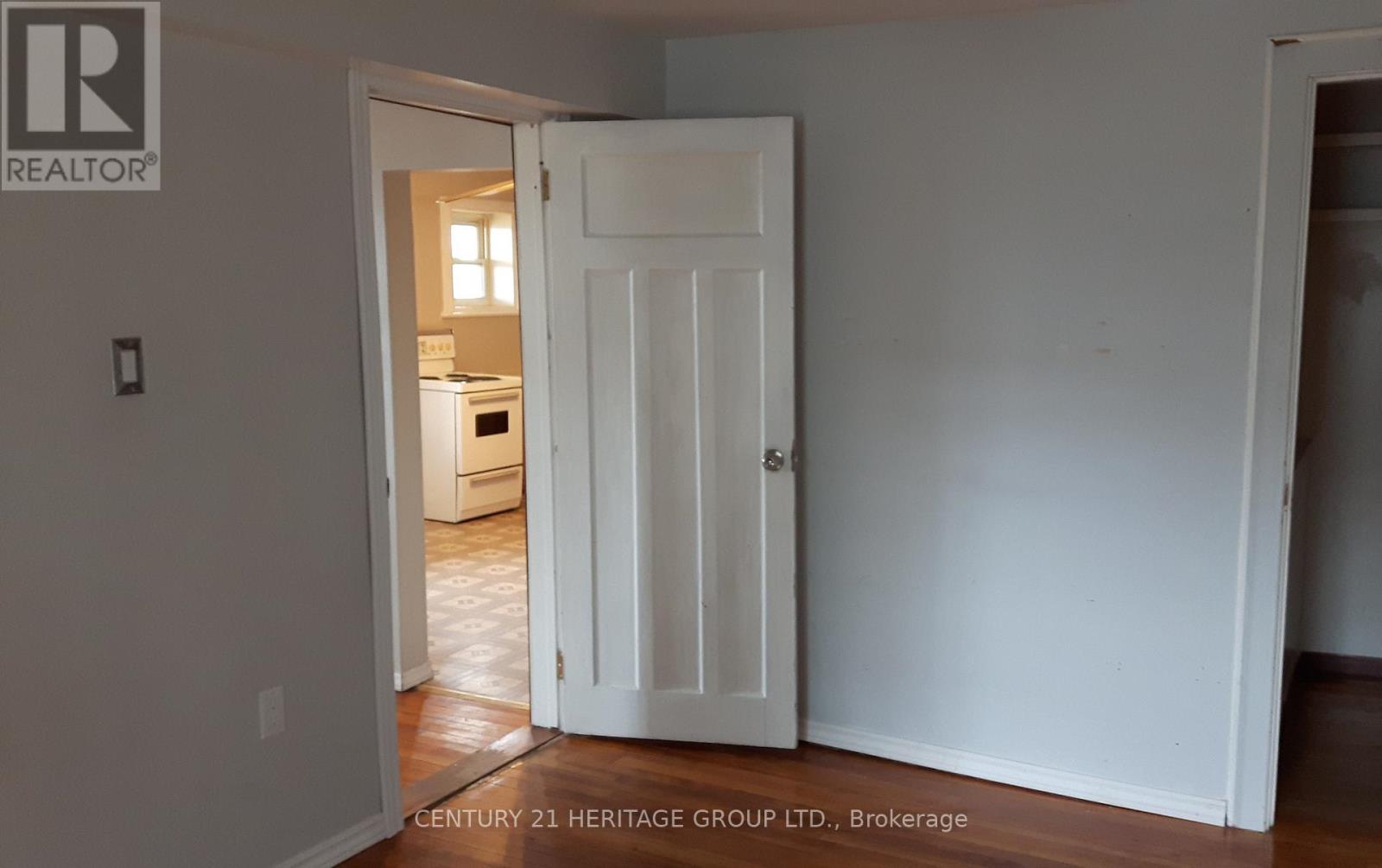 415 Caron Street Property Photo 2