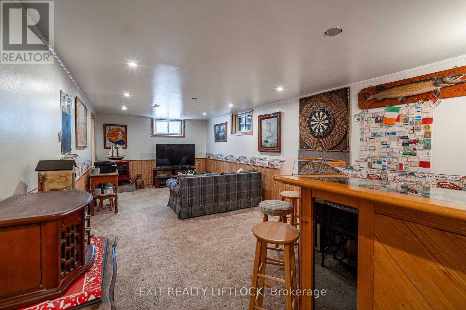 1639 Baseline Road Property Photo 20