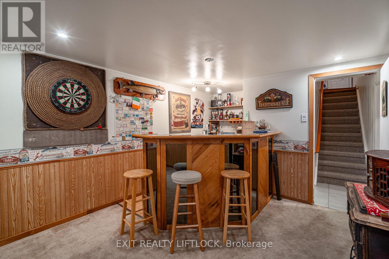 1639 Baseline Road Property Photo 23