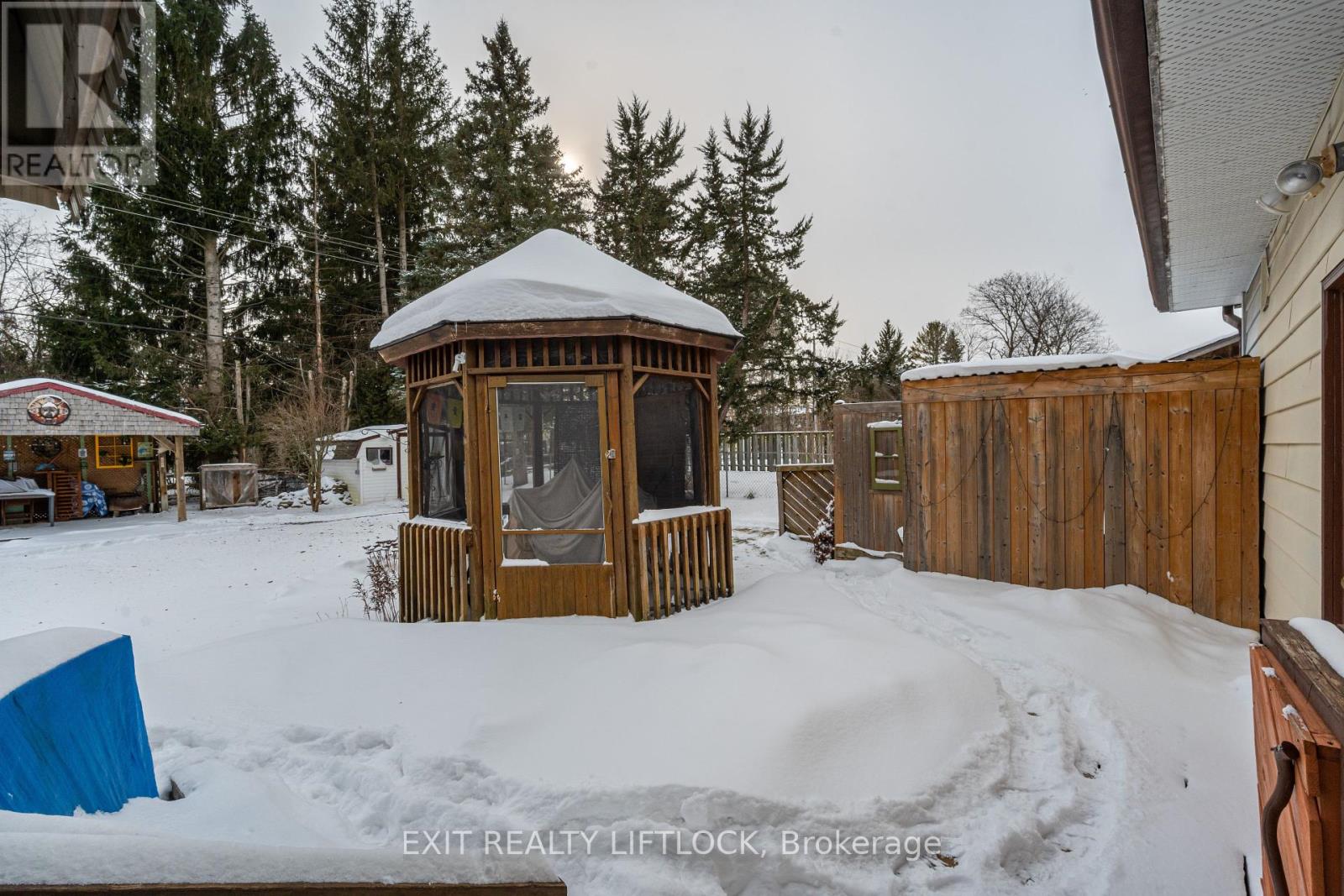 1639 Baseline Road Property Photo 32