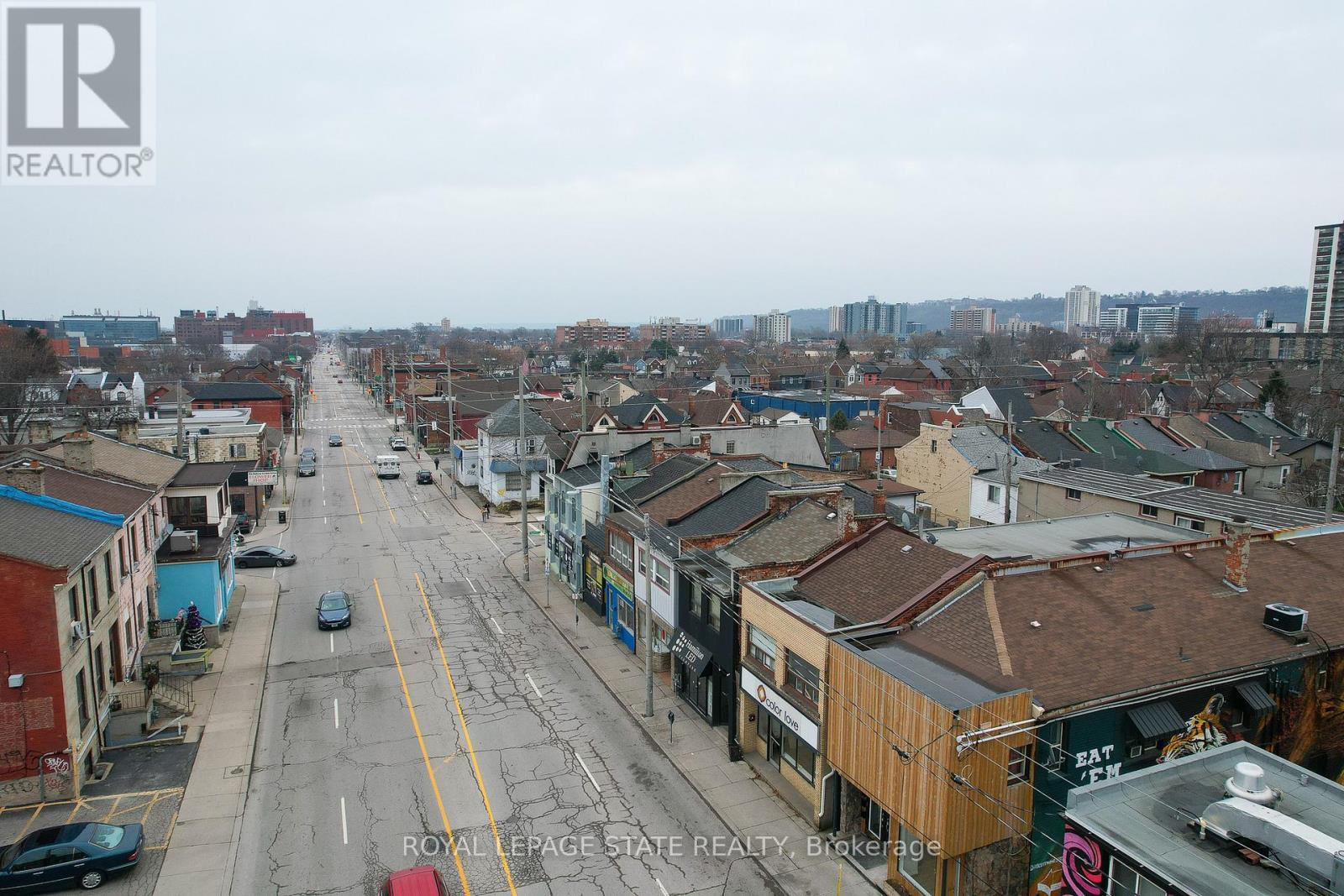 18 Barton Street E Property Photo 9