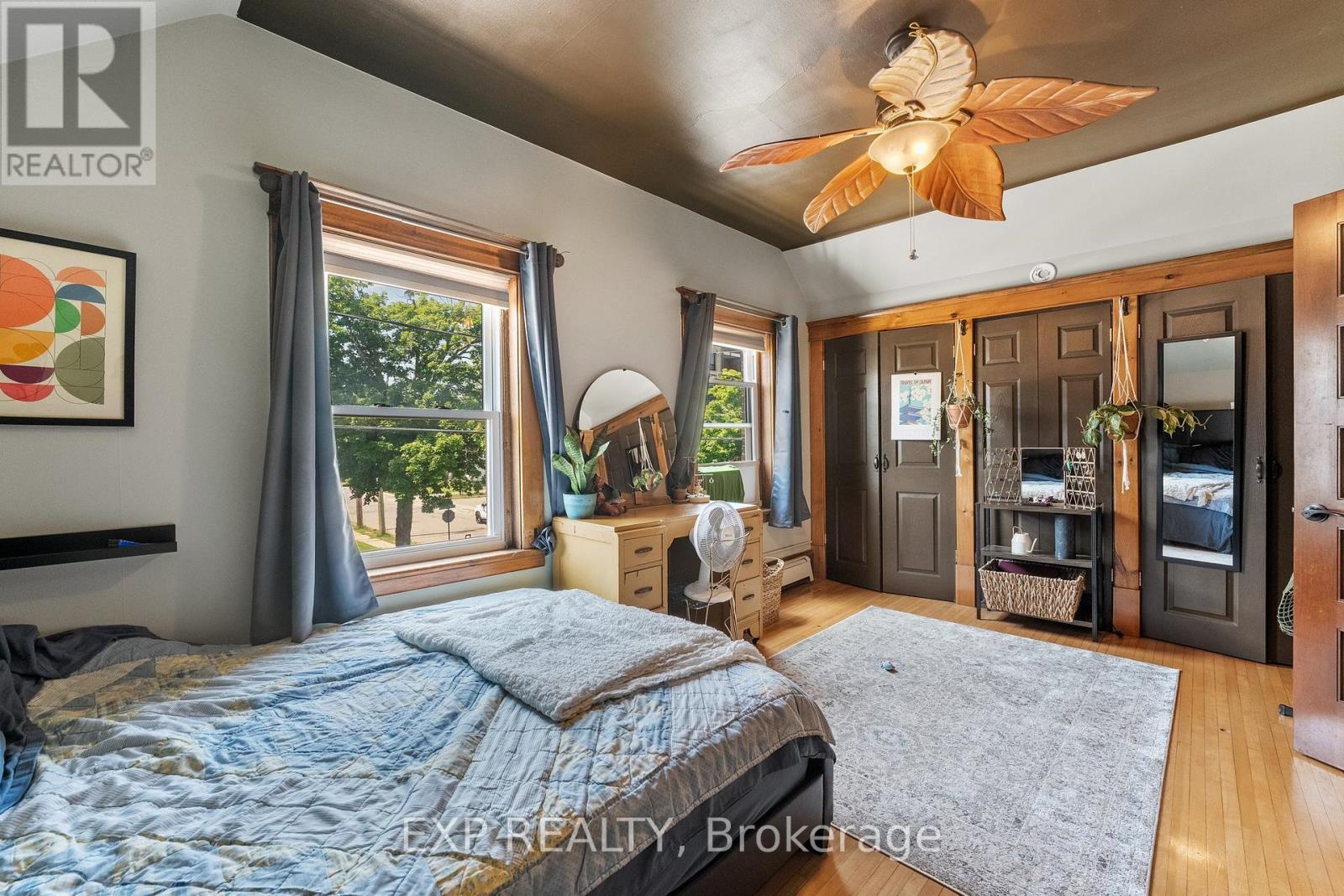 104 William Street N Property Photo 36