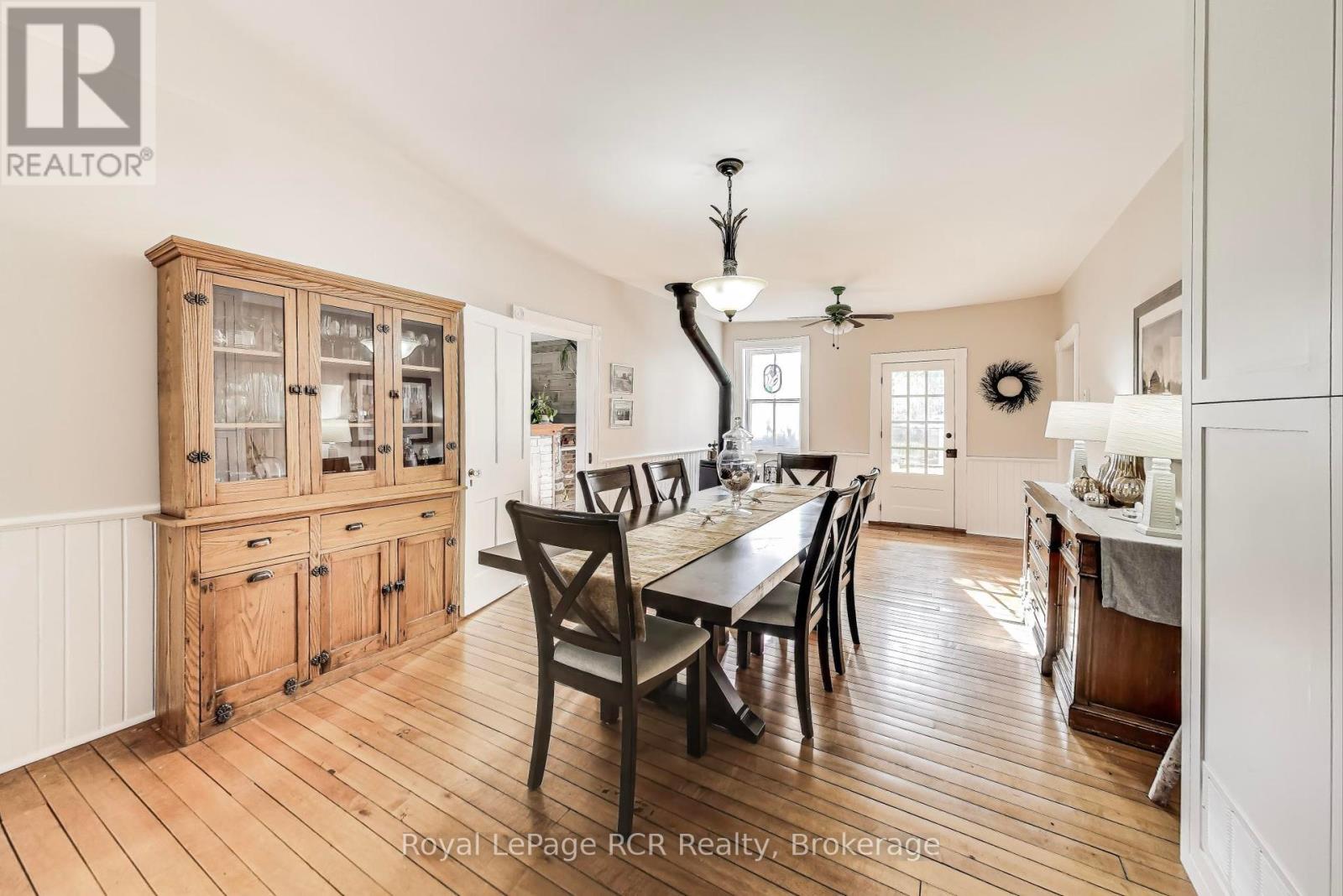 726004 22b Side Road Property Photo 7