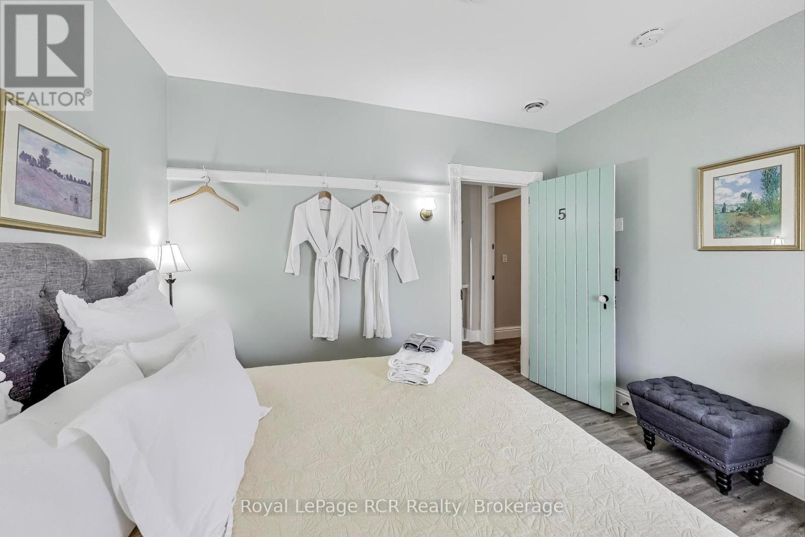 726004 22b Side Road Property Photo 30