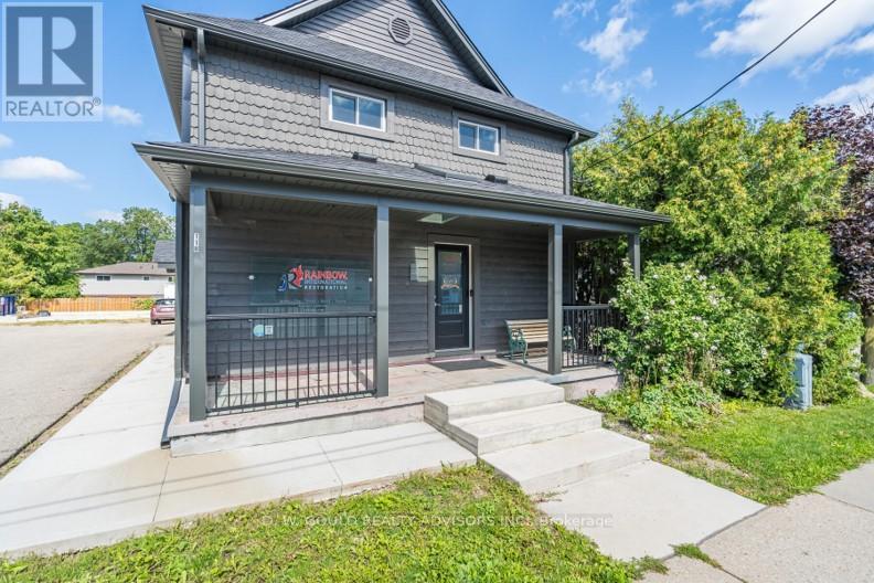 118 Alma Street Property Photo 12