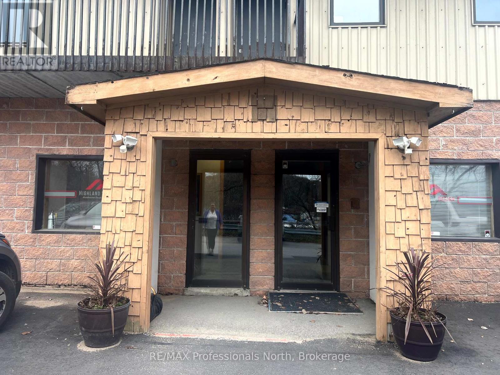 7A - 83 MAPLE AVENUE Property Photo 1