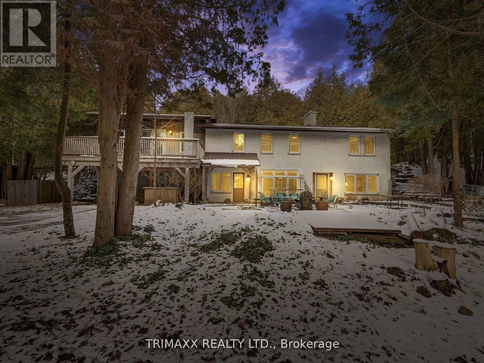 776587 Highway 10 Property Photo