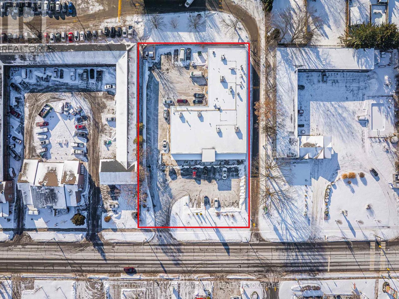 8040 Lundy's Lane Property Photo 10