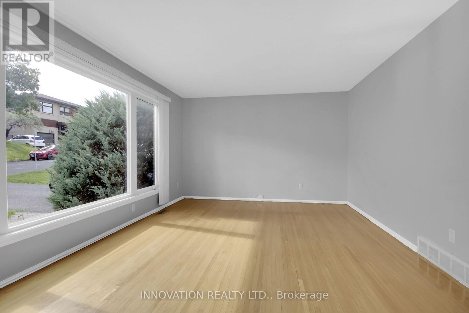 859 Tavistock Road Property Photo 10