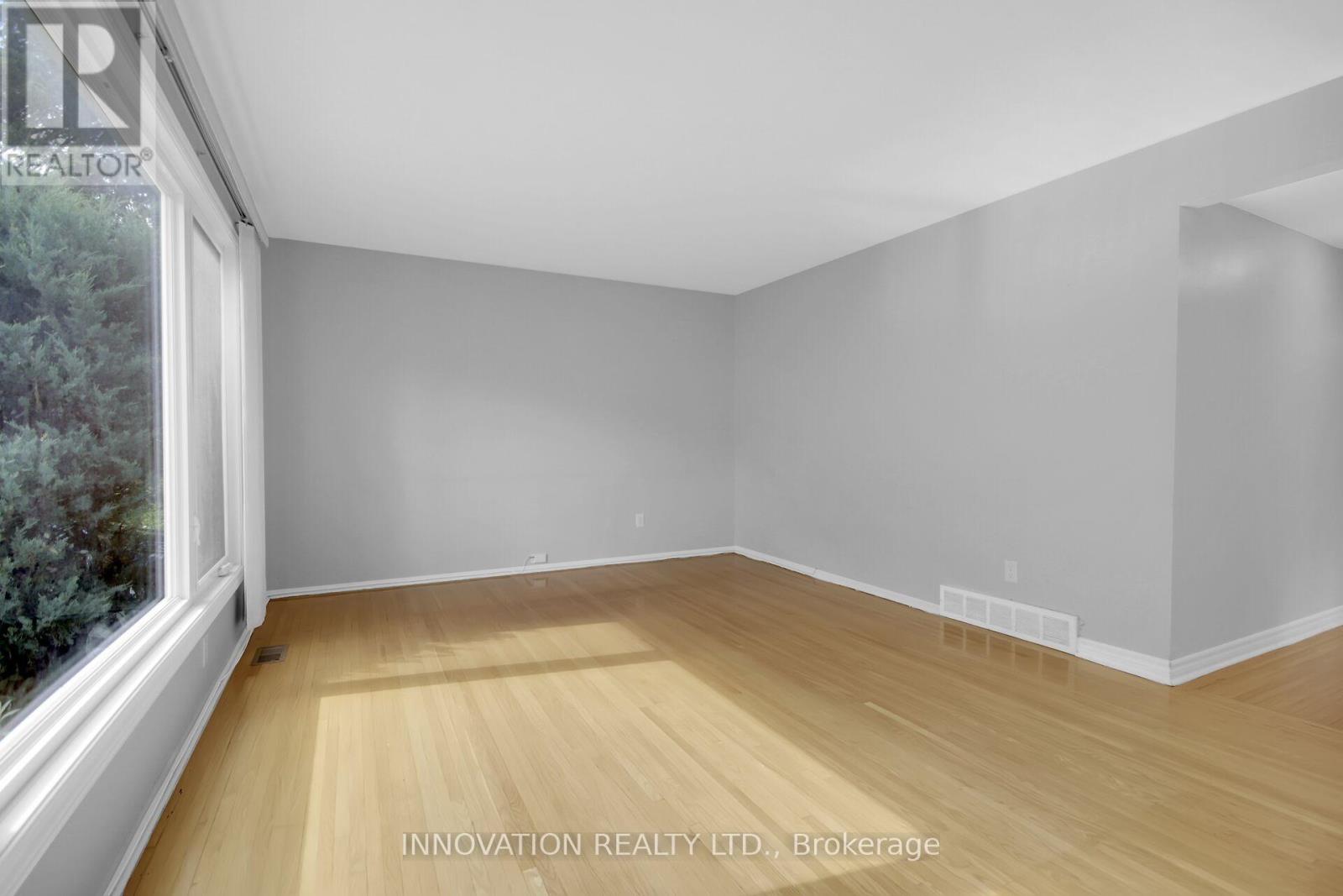 859 Tavistock Road Property Photo 13