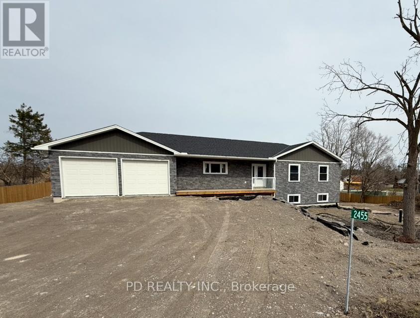 2455 Queen Mary Street Property Photo