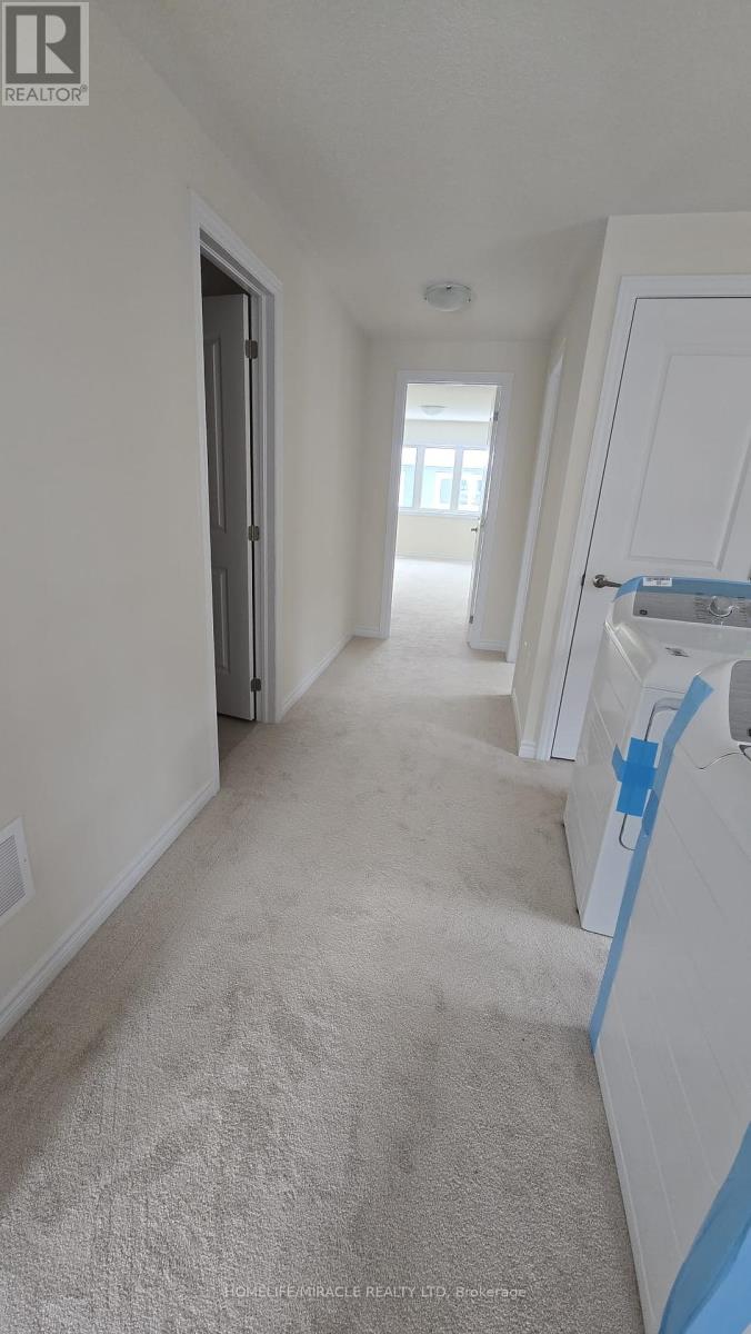 99 Molozzi Street Property Photo 21