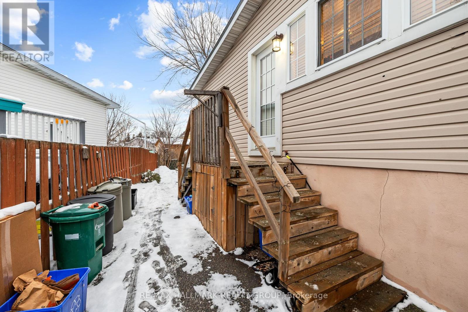 137 Glamorgan Drive Property Photo 10