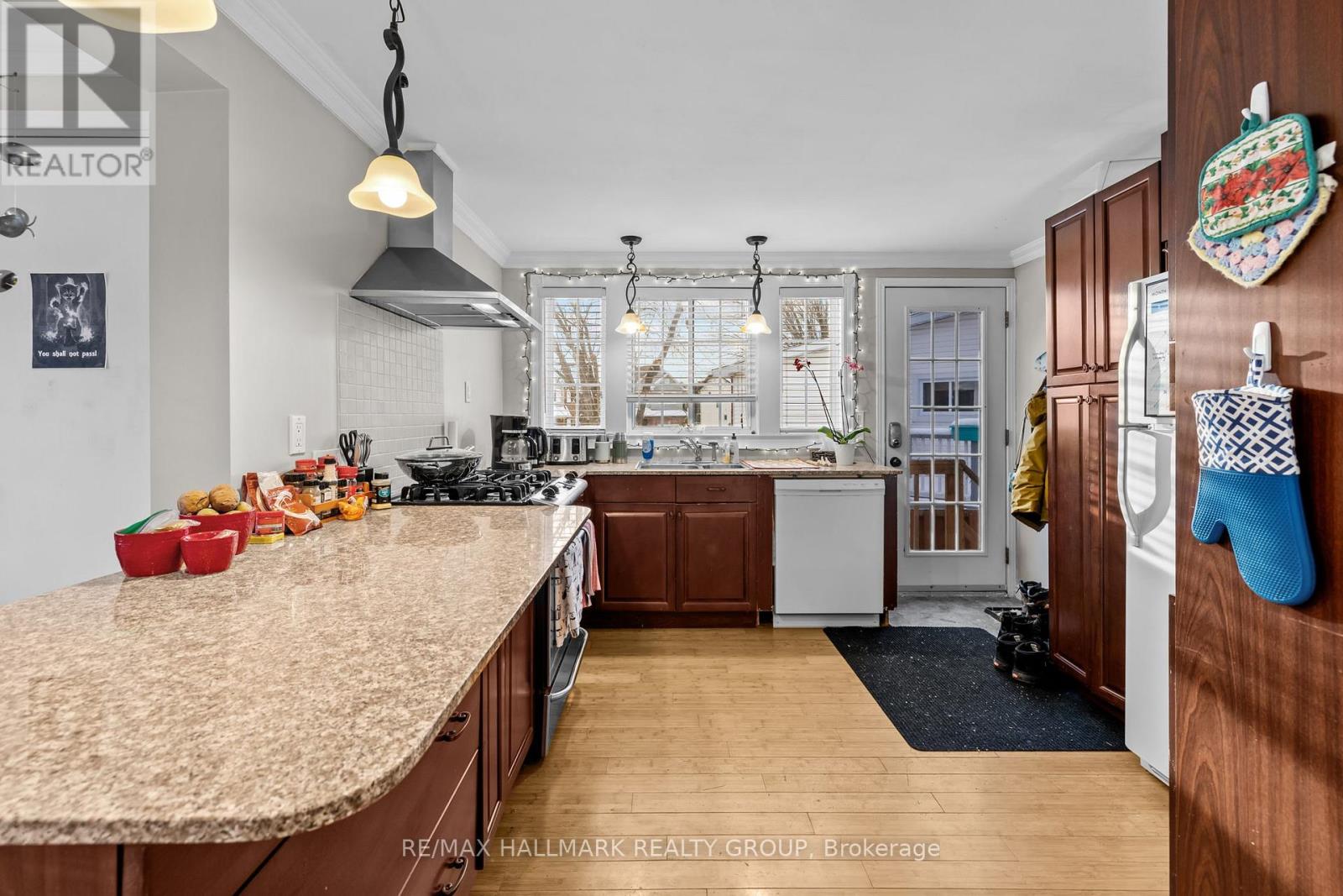 137 Glamorgan Drive Property Photo 17