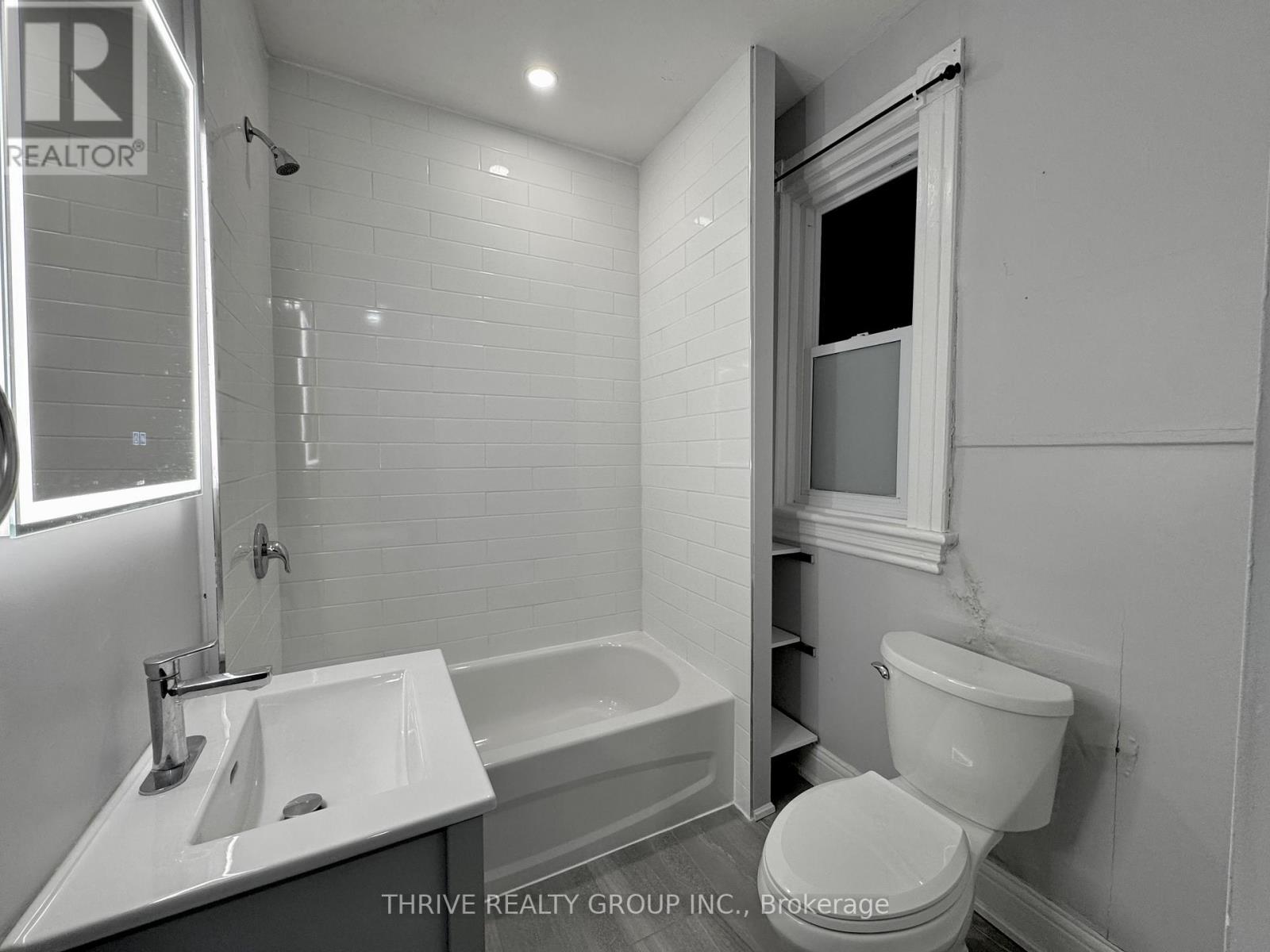 1 - 2 Metcalfe Street Property Photo 7