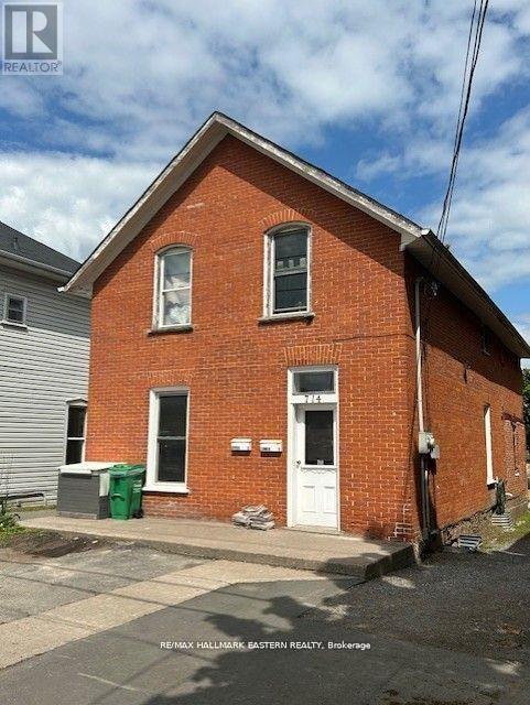 714 Water Street Property Photo 2