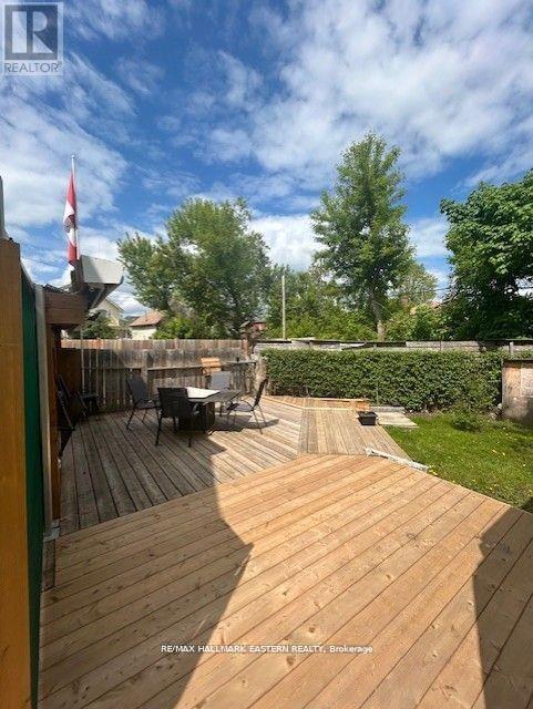 714 Water Street Property Photo 3