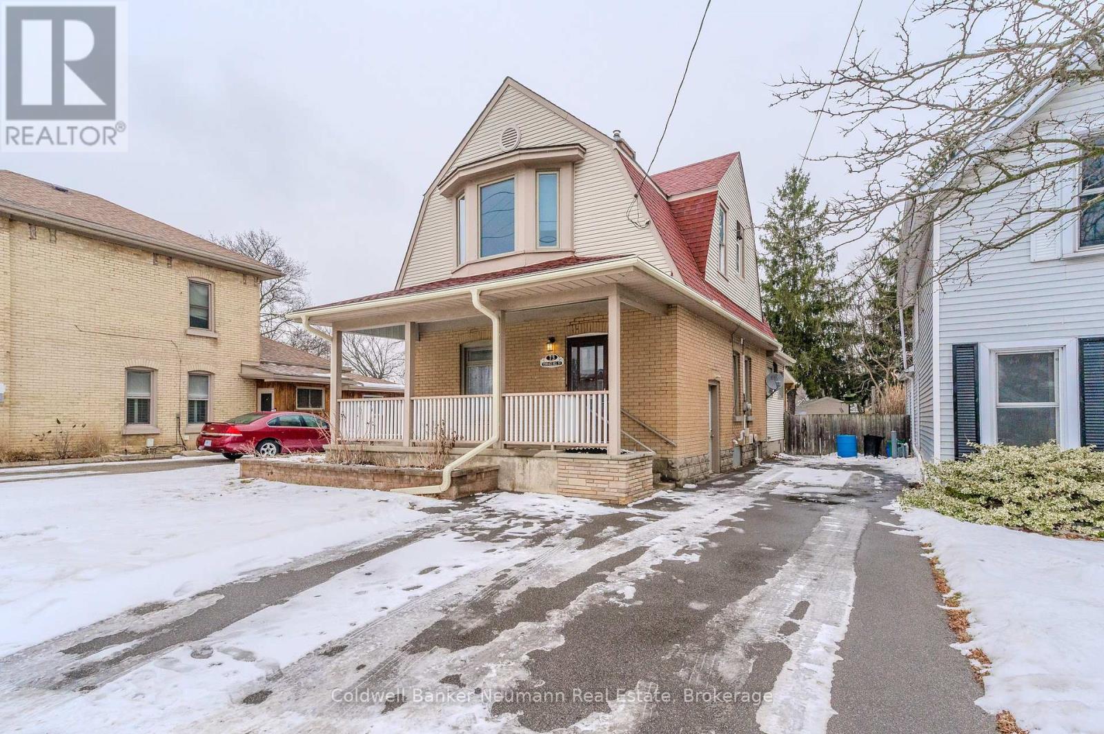 73 Terrace Hill Street Property Photo 2