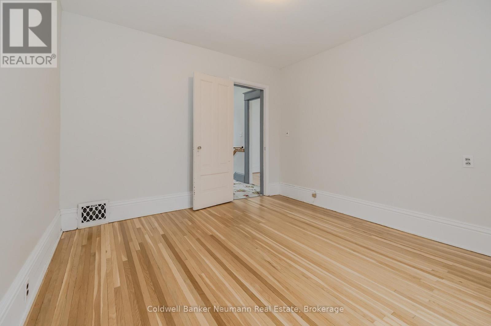 73 Terrace Hill Street Property Photo 18