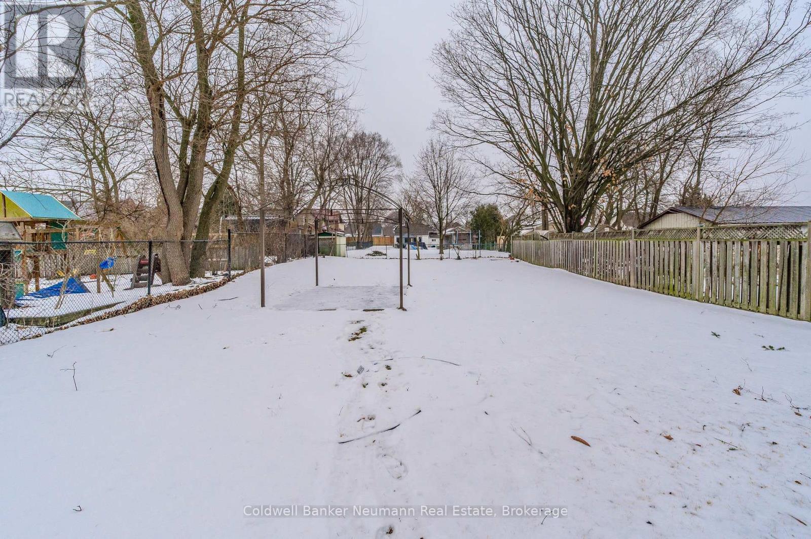 73 Terrace Hill Street Property Photo 32