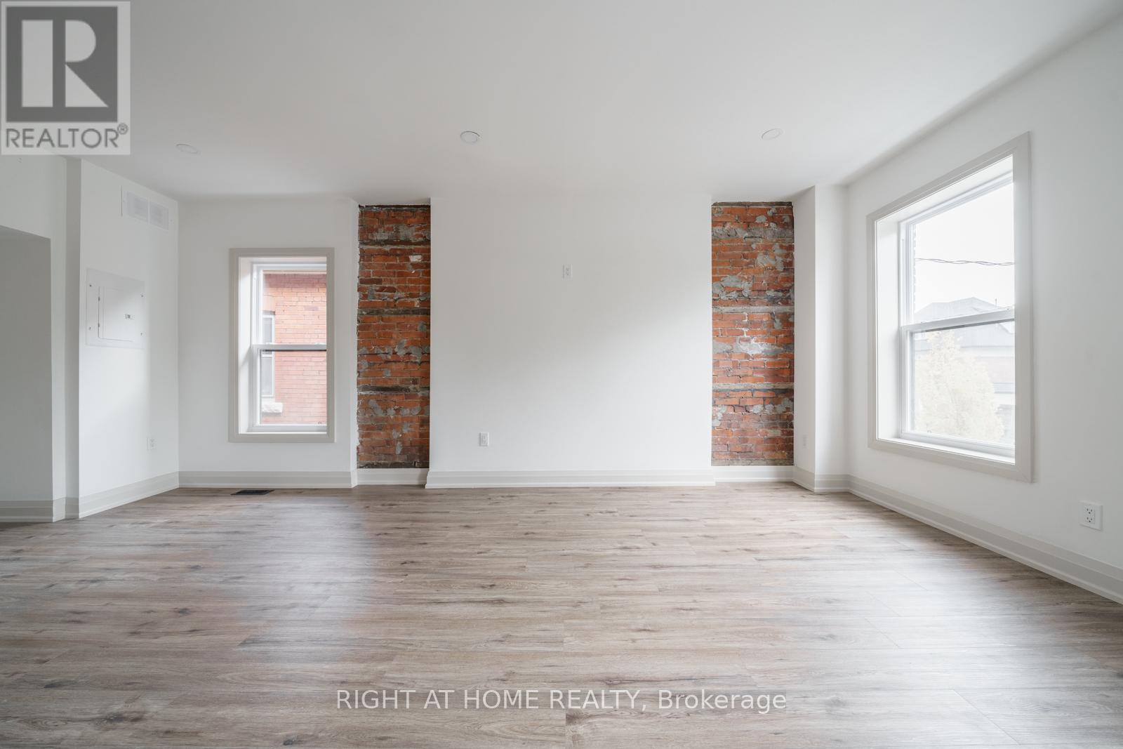 105 Aikman Avenue Property Photo 9