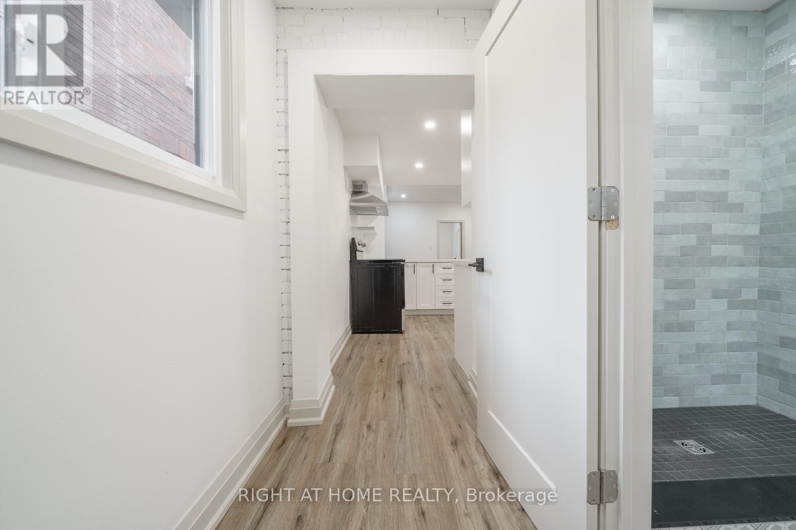 105 Aikman Avenue Property Photo 16