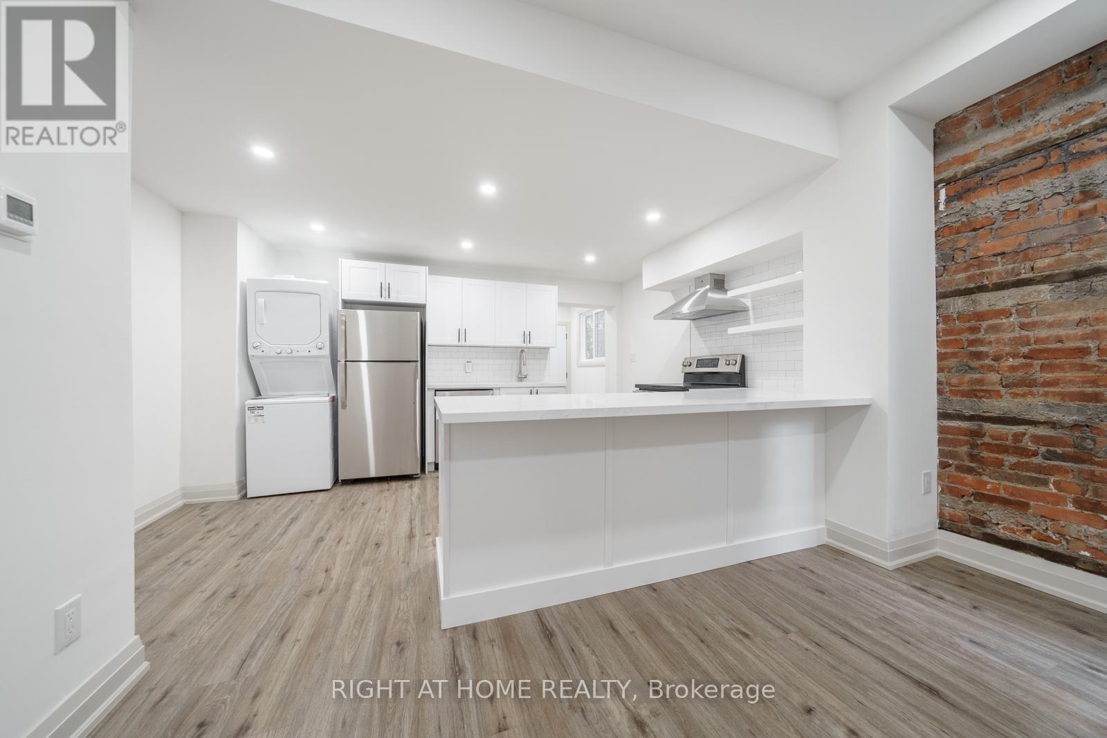 105 Aikman Avenue Property Photo 23