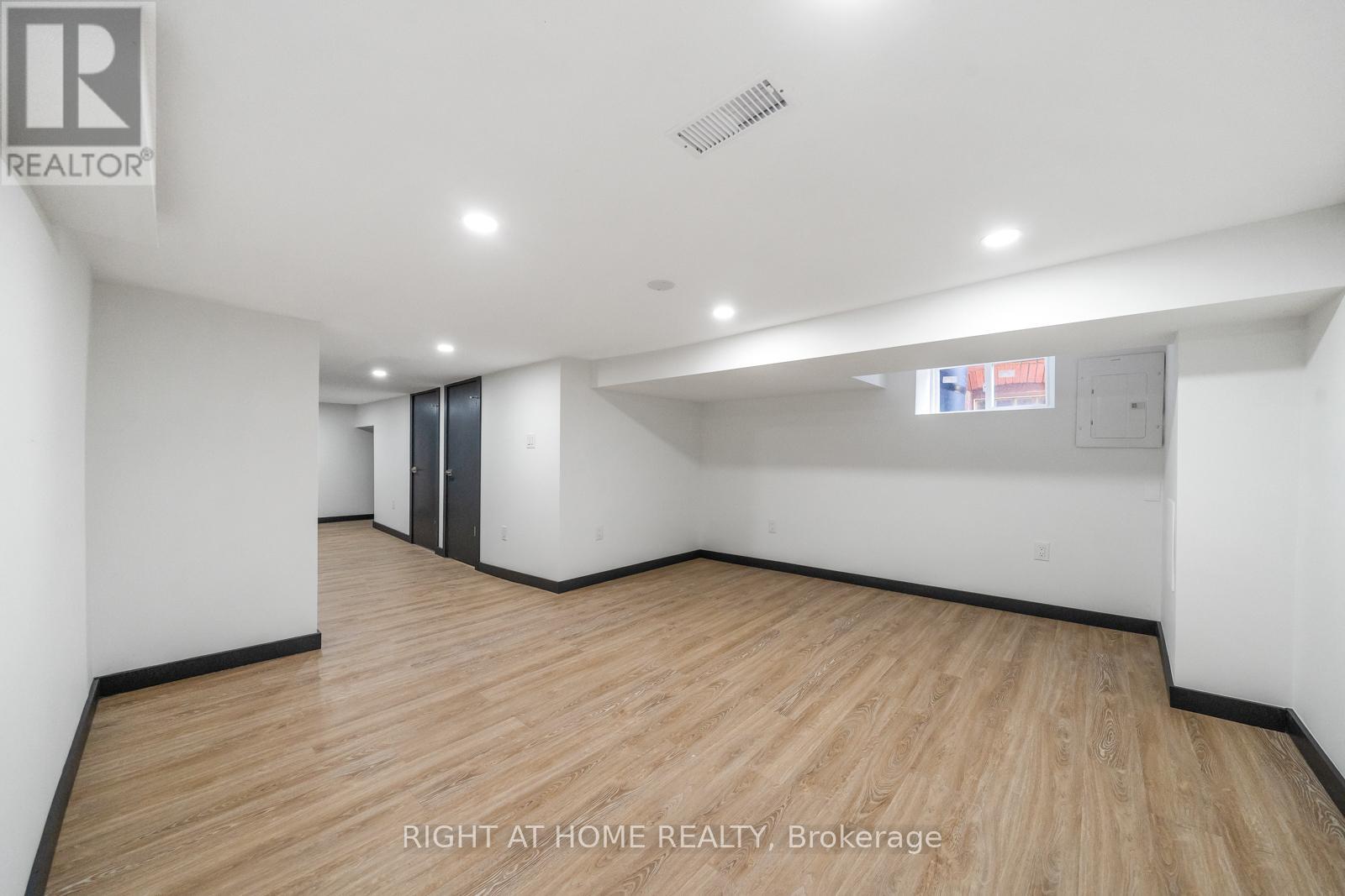 105 Aikman Avenue Property Photo 35