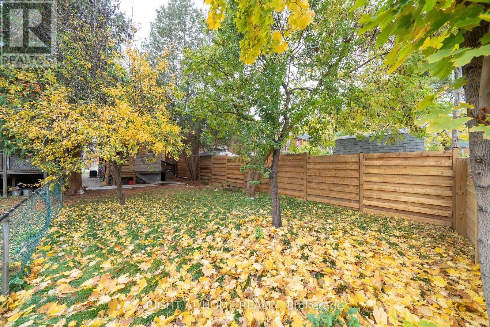 105 Aikman Avenue Property Photo 37