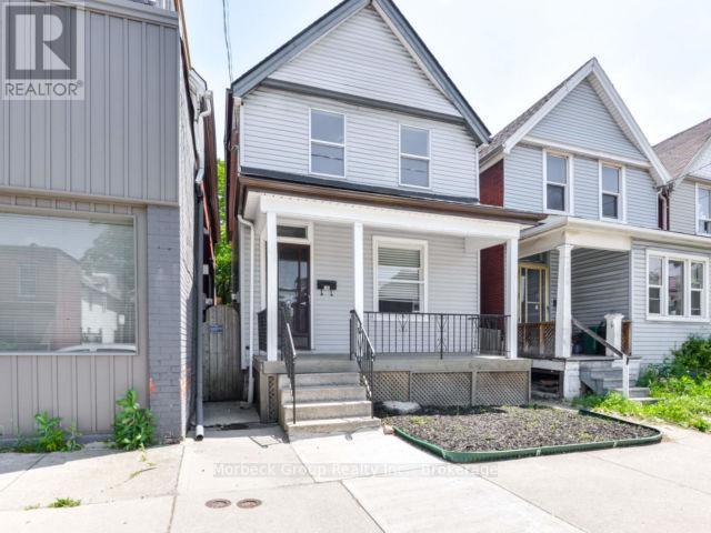 186 Sherman Avenue N Property Photo 1