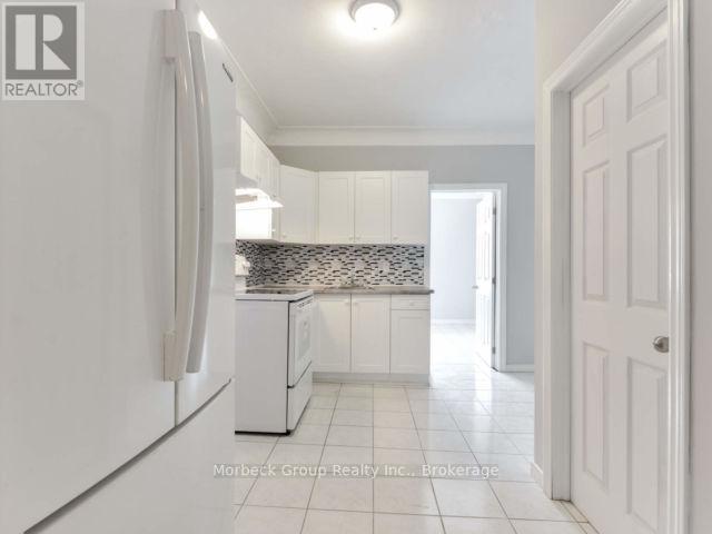 186 Sherman Avenue N Property Photo 4