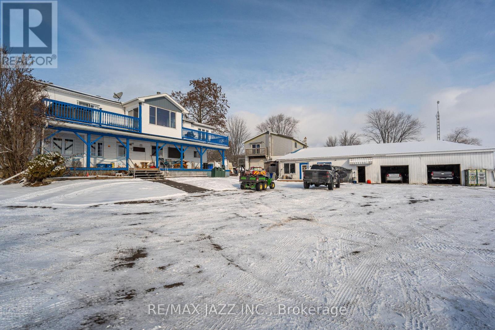 1087 Island View Drive Property Photo 7