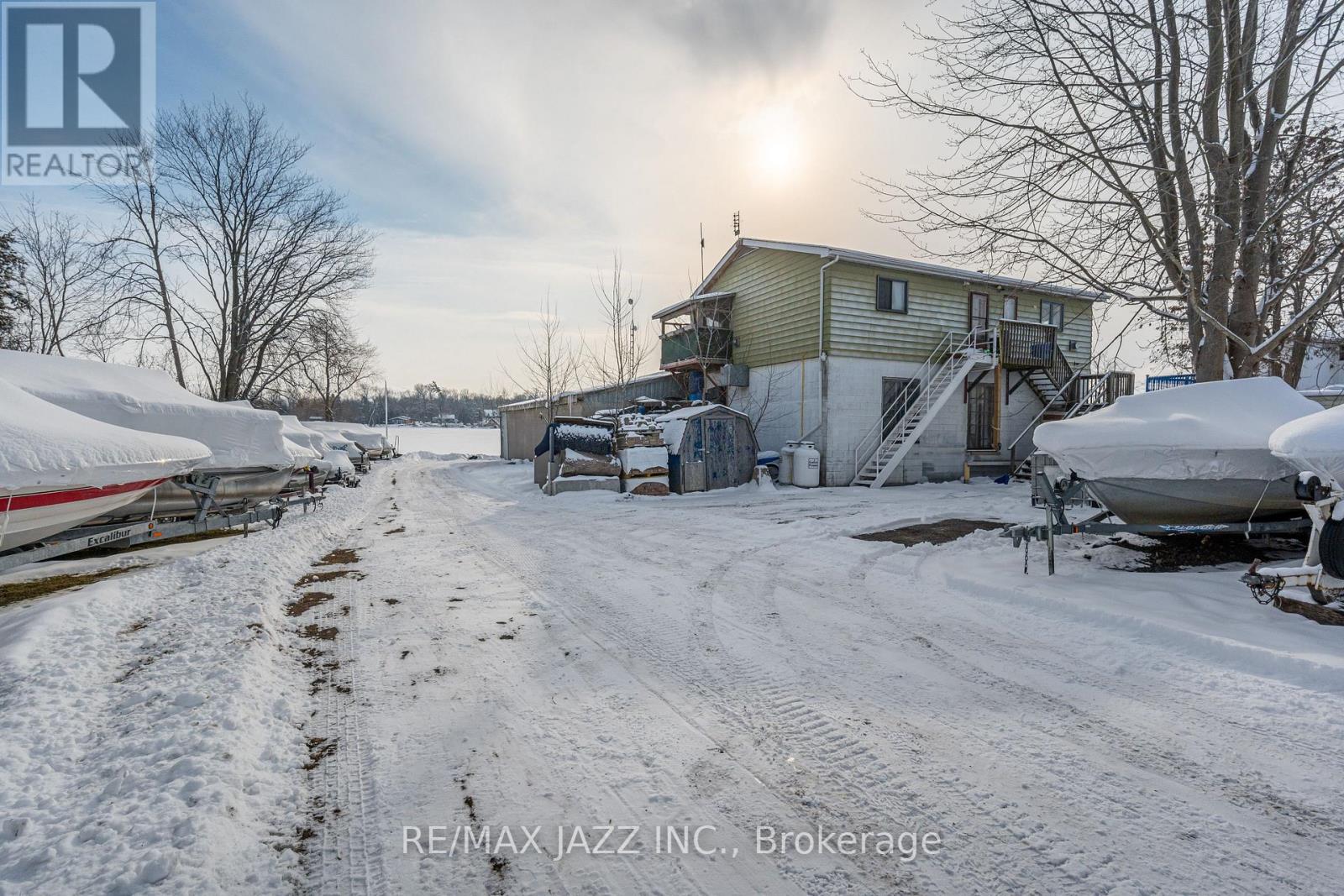 1087 Island View Drive Property Photo 11
