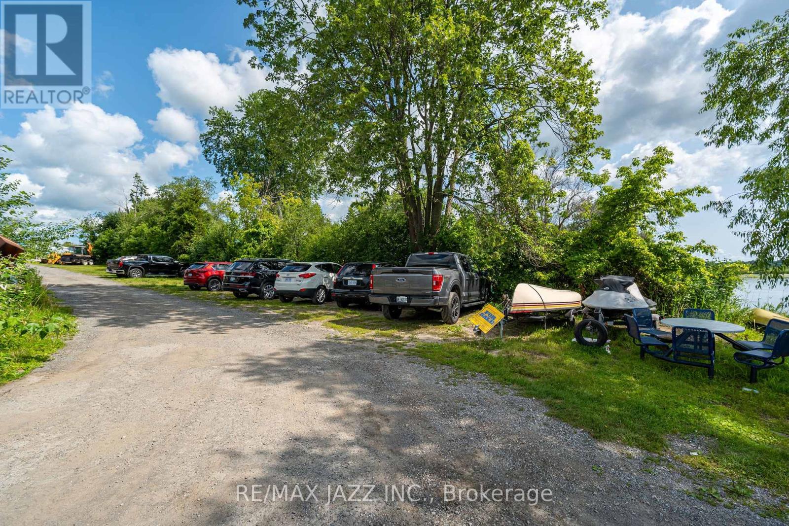 1087 Island View Drive Property Photo 35